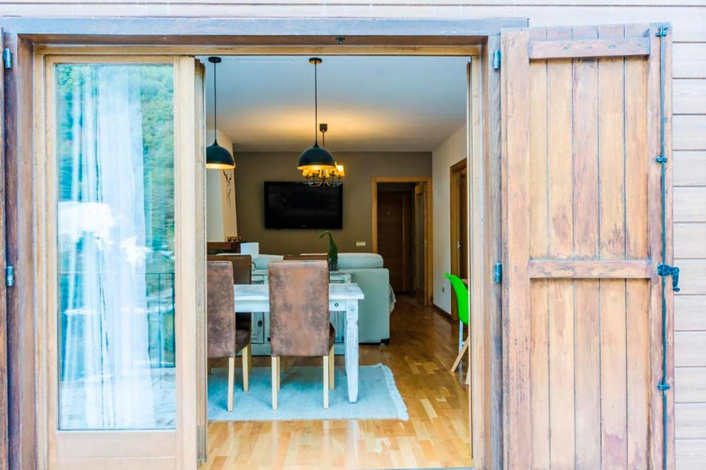 Apartamento A 15 Minutos De Baqueira Les Bordes Kültér fotó