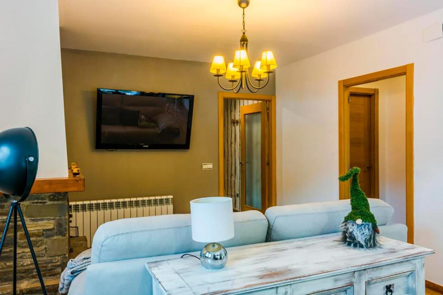 Apartamento A 15 Minutos De Baqueira Les Bordes Kültér fotó